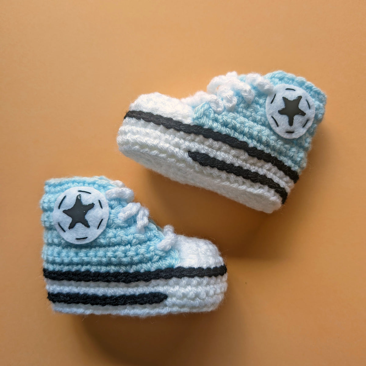 Converse bebe crochet hotsell